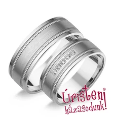 UH076B KARIKAGYŰRŰ GYÉMÁNT KÖVEKKEL UH076B KARIKAGYŰRŰ GYÉMÁNT KÖVEKKEL