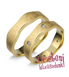 UH610B KARIKAGYŰRŰ GYÉMÁNT KÖVEKKEL