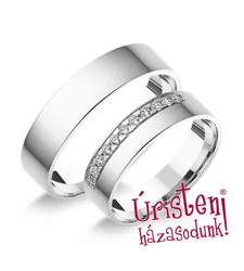 5FL11C KLASSZIKUS KARIKAGYŰRŰ CIRKÓNIA KÖVEKKEL 5FL11C KLASSZIKUS KARIKAGYŰRŰ CIRKÓNIA KÖVEKKEL